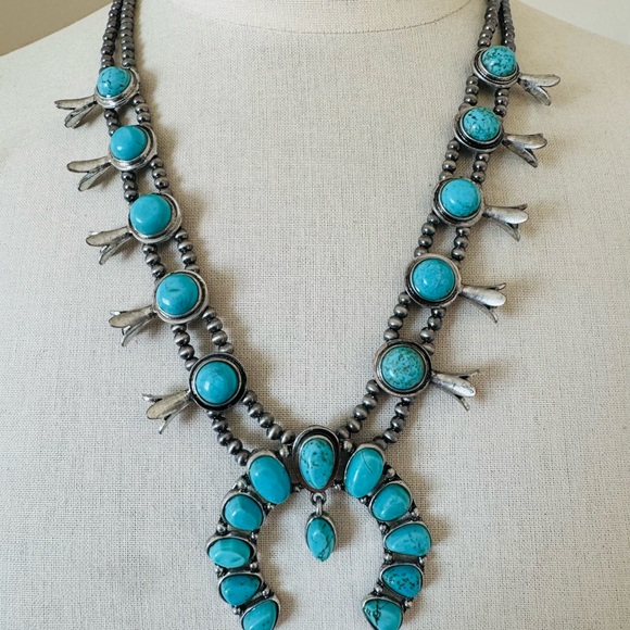 Costume Gallery Jewelry - Squash Blossom Women's Necklace Costume Jewelry